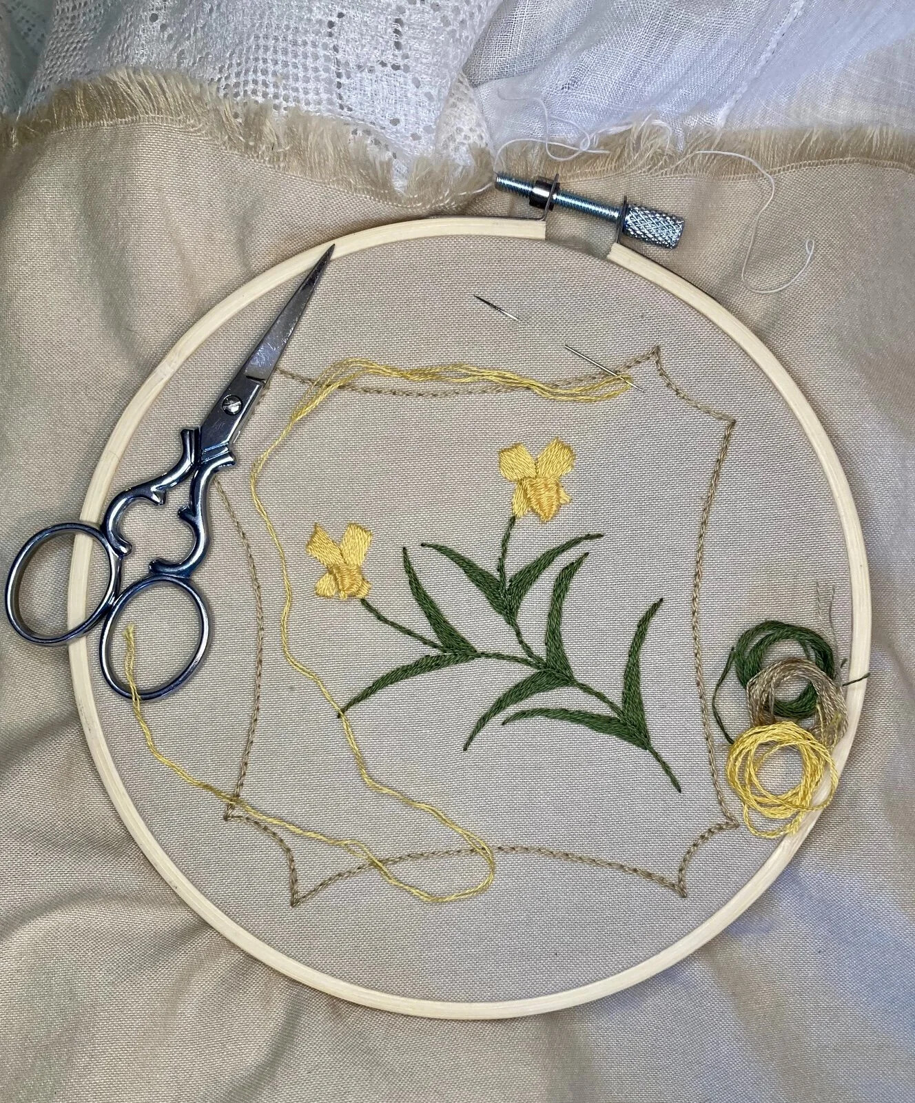 California monkeyflower embroidery for the October 3 House Mouse workshop
