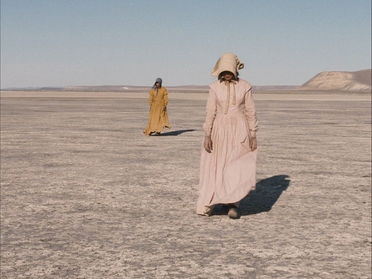 Desert landscape still from Meek's Cutoff
