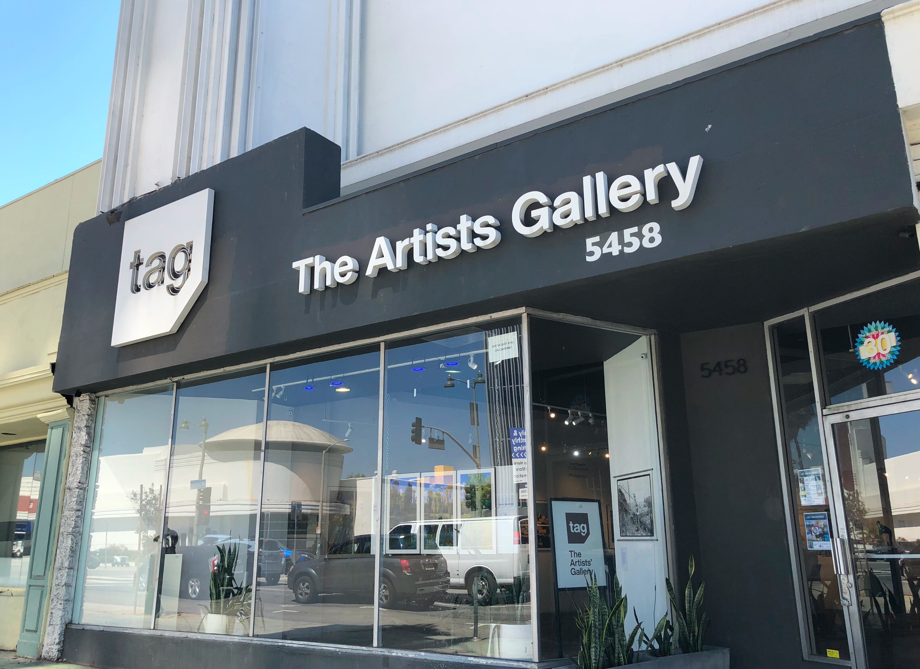 TAG Gallery storefront for the September 20 artists talk